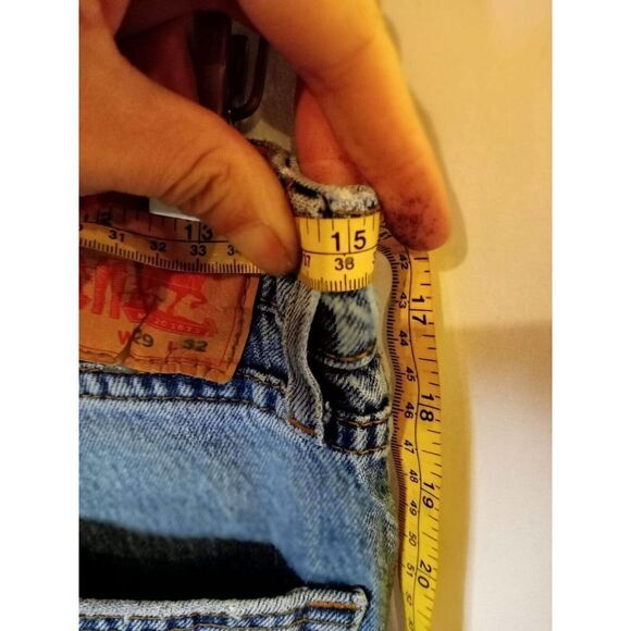 Levis 502 Jeans Mens Size 29x32 Slim Fit Tapered Leg Blue Light Wash Denim - Picture 5 of 8